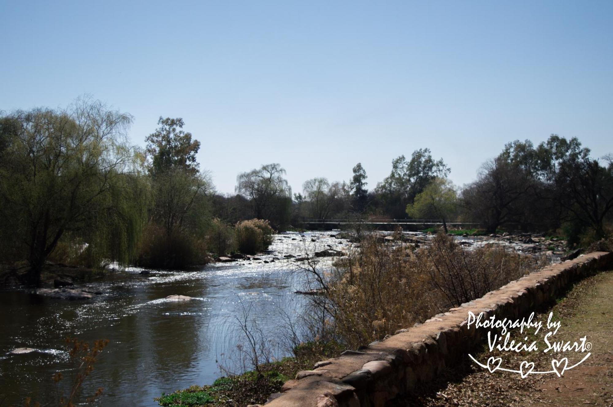 Mistique Waters Guesthouse Parys Kültér fotó